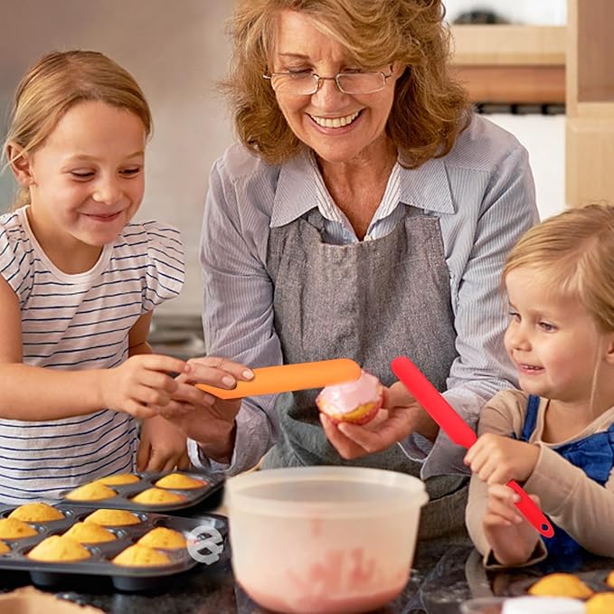 8pcs Jar Spatula,Silicone Jar Scraper with Long Handle,Jam Spreader Cake Cream Butter Spatulas, Kitchen Must Have Small Silicone Spatula, Jar Blender Waxing Sticks Large with Slant for Hard Wax