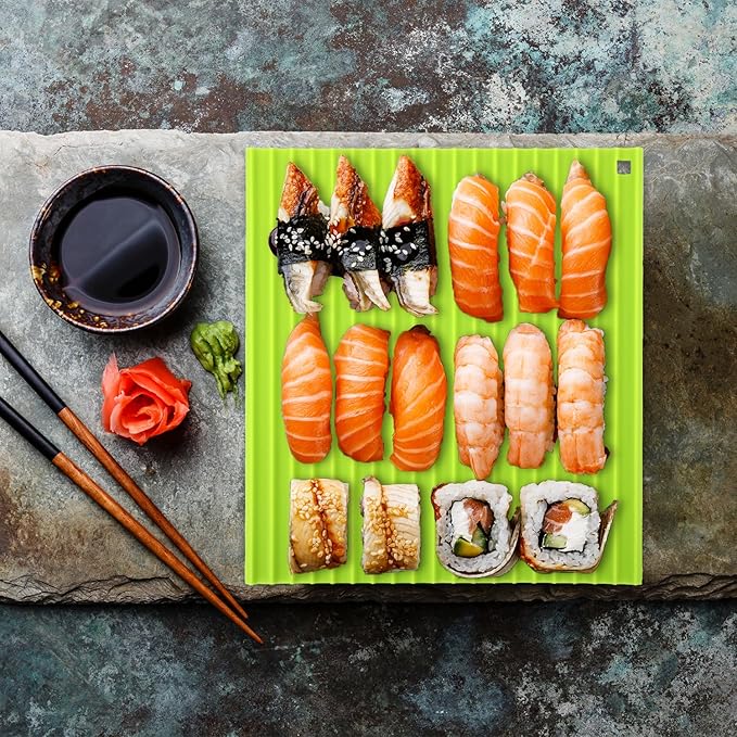 BOXOB Sushi Rolling Mat, 8.66x7.87 Inch Silicone Kitchen Kimbap Roller Mat Sushi Maker Reusable Rolling Kit Easy-to-Clean Making for Beginner Kids (Green)