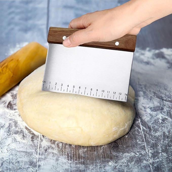 Stainless Steel Pastry Scraper - Dough Bench Scraper Bread Cutter Chopper with Non-Slip Wooden Handle and Measuring Scales for Kitchen