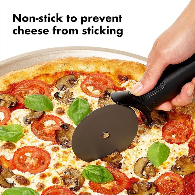 OXO Good Grips Pizza Wheel and Cutter for Non-Stick Pans